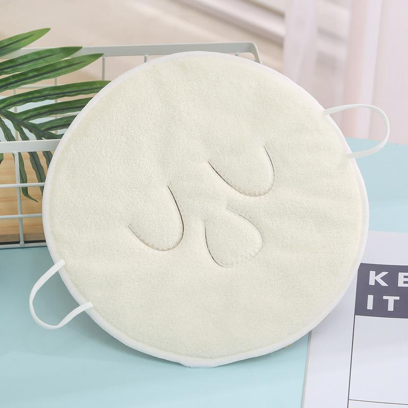 Cleansing beauty towel