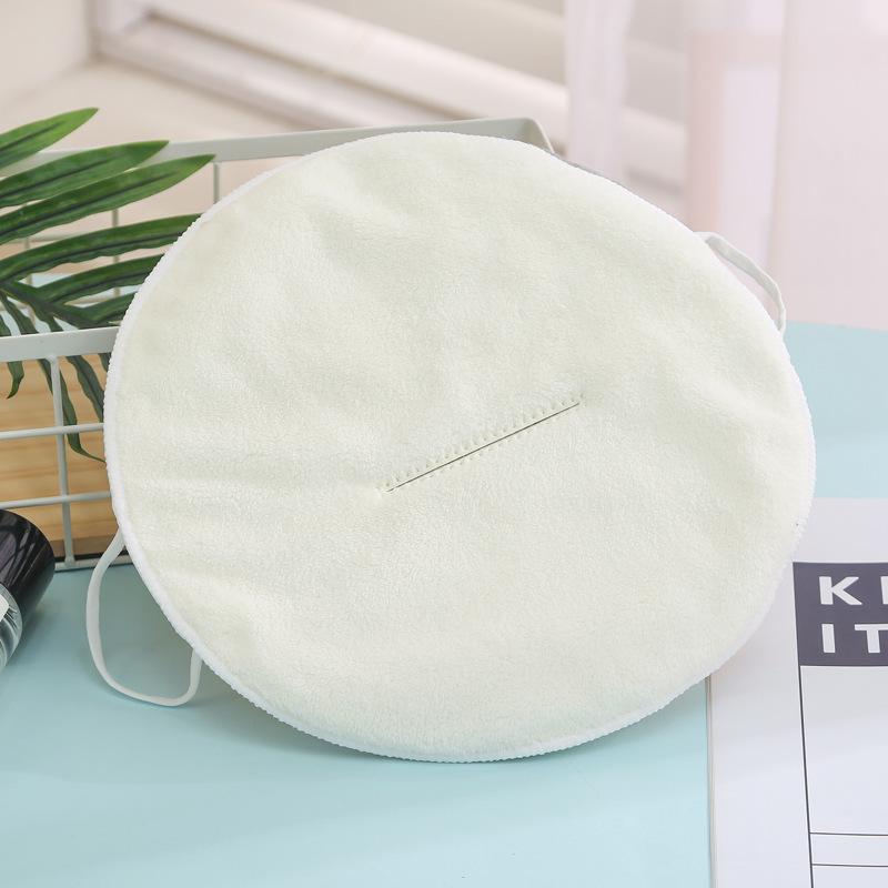 Cleansing beauty towel